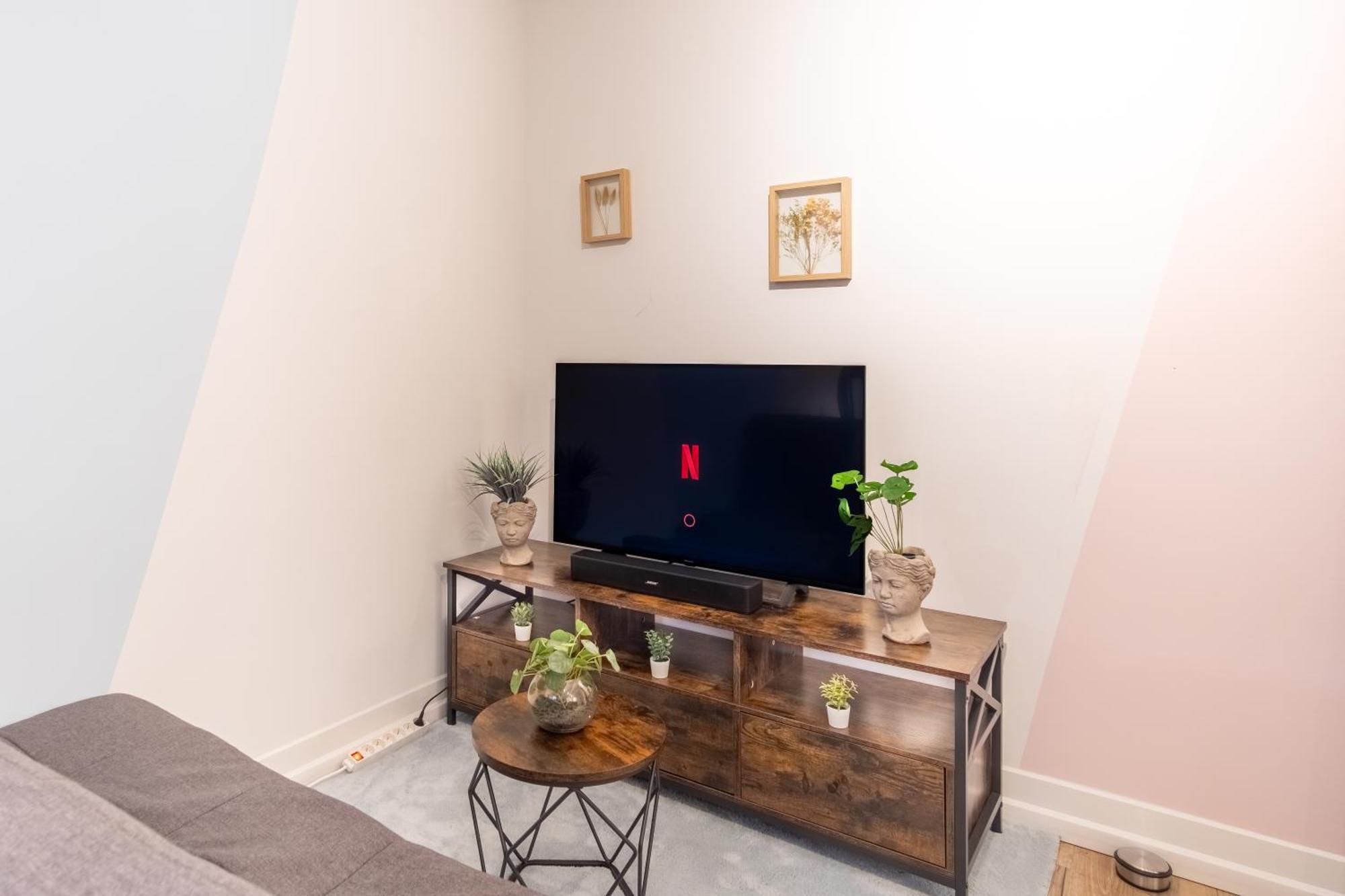 Pool Table Heaven, Workstation, 4K Tv, Netflix Apartman Lipcse Kültér fotó